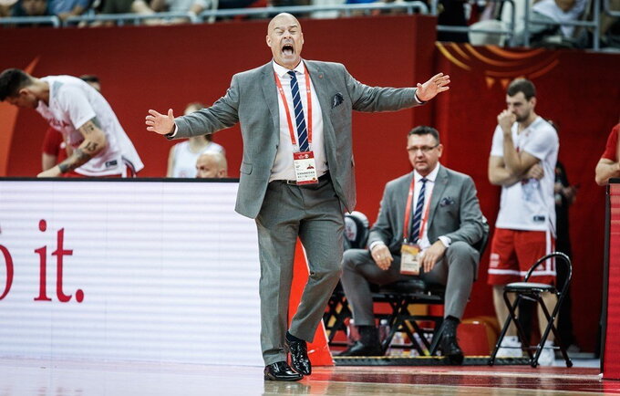 M.Tayloras dėkojo auklėtiniams (FIBA nuotr.)