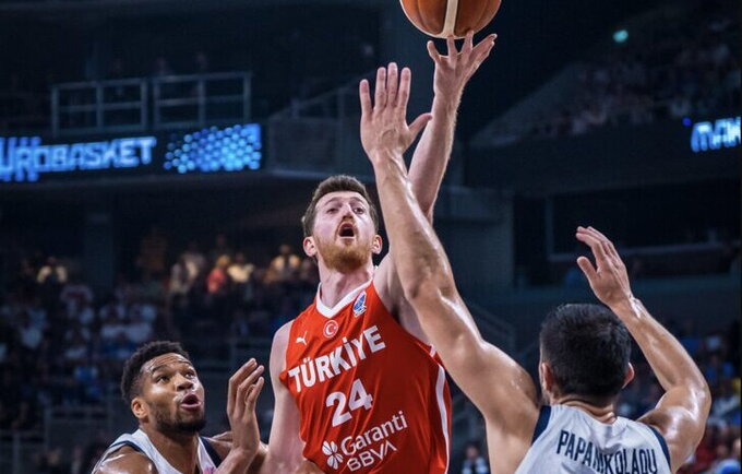 E.Osmani didesnę laiko dalį dominavo (FIBA nuotr.)