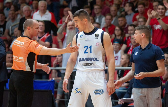 S.Galdikas sulaukė solidžios baudos (BNS nuotr.)