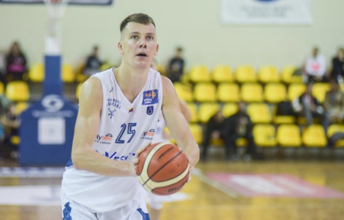 R.Keliačius išbandys legionieriaus kelią