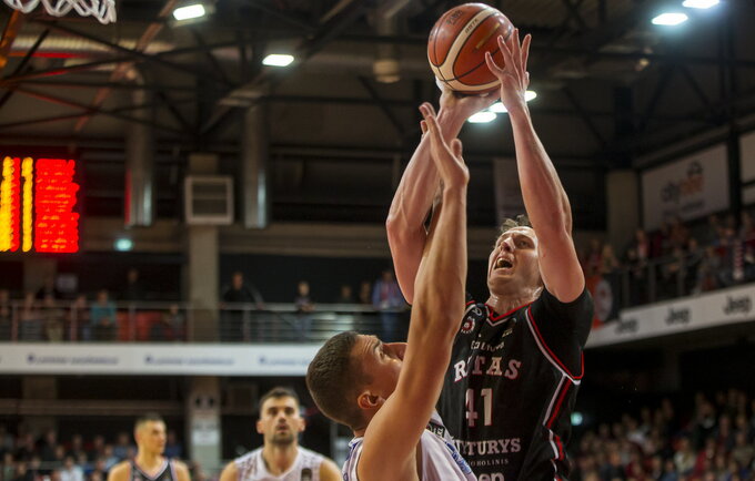 C.Bairstow teigė, kad jam dar reikia laiko, jog prisitaikytų prie LKL krepšinio (BNS nuotr.)