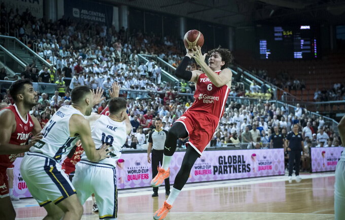 C.Osmanas surinko 15 taškų (FIBA nuotr.)