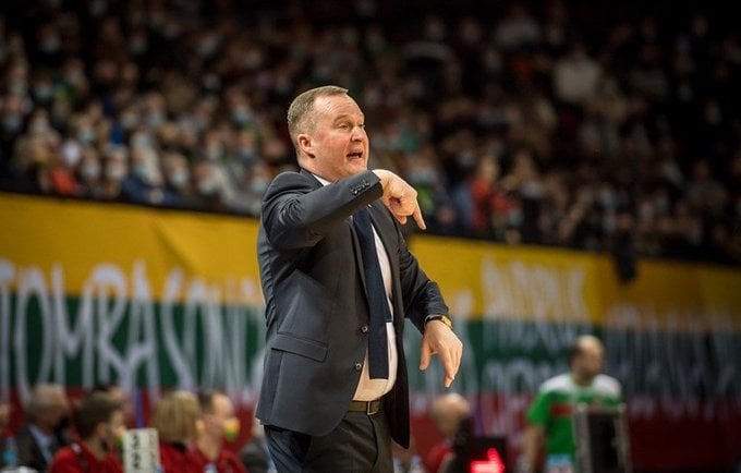 K.Maksvytis pergalingai debiutavo rinktinės vyr. trenerio poste (FIBA nuotr.)