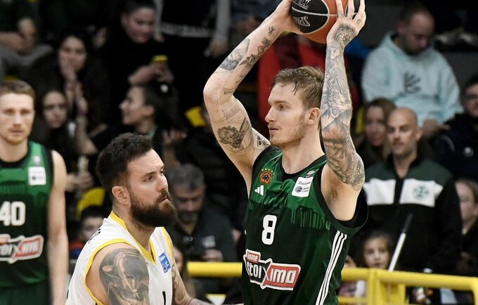 A.Balcerowskis kelsis į Malagą