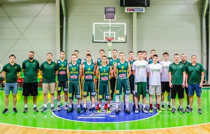 Septyniolikmečiai išvyksta į Saragosą (I.Birbalas) 