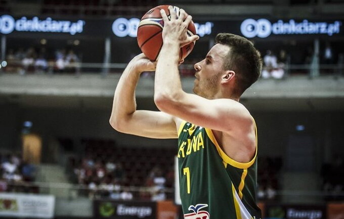 A.Juškevičius keliasi į Prancūziją (FIBA Europe nuotr.)