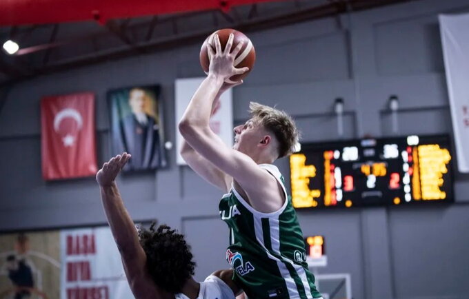 A.Butajevas pasiekė antrąją pergalę (FIBA nuotr.)