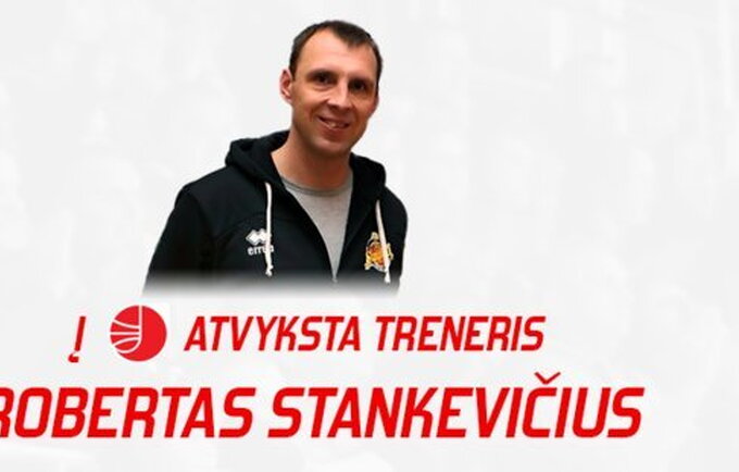 R.Stankevičius dirbs Utenoje („Facebook“ nuotr.)
