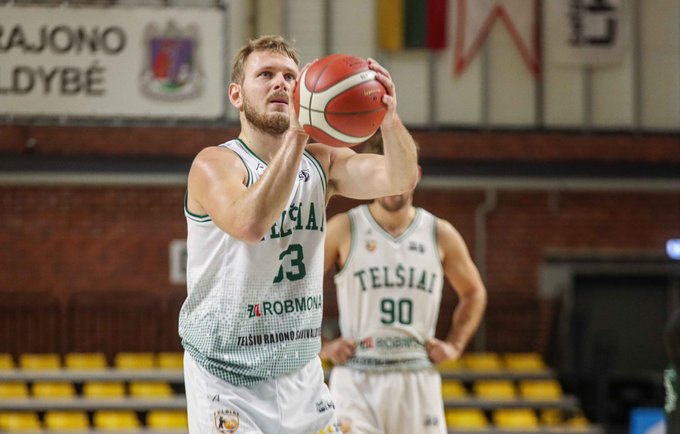 A.Urbonas palieka Telšius (NKL nuotr.)