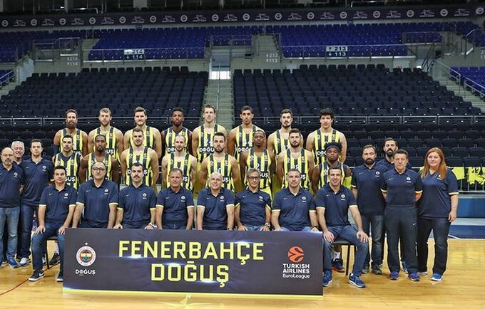 „Fenerbahče“ vėl bus tarp pretendenčių laimėti titulą 