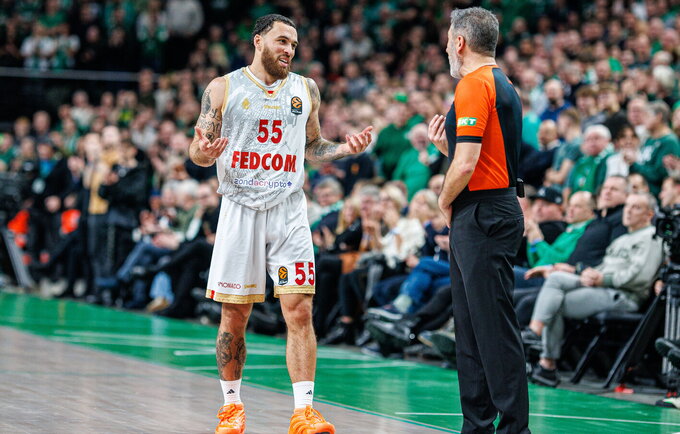 M.Jamesas keičia komandą (BNS nuotr.)
