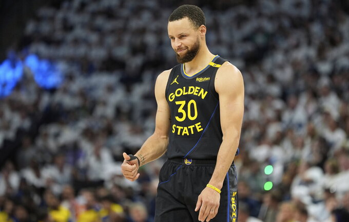 S.Curry tapo geriausiai apmokamu krepšininku (Scanpix nuotr.)
