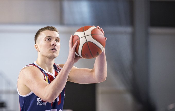 E.Venskus pelnė 7 taškus (LKL nuotr.)