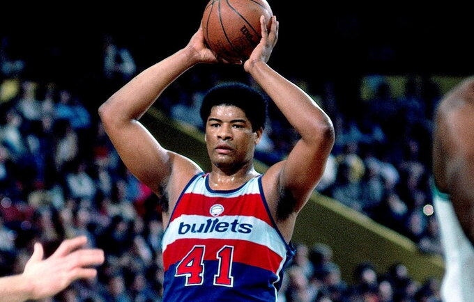 W.Unseldas mirė (NBA nuotr.)