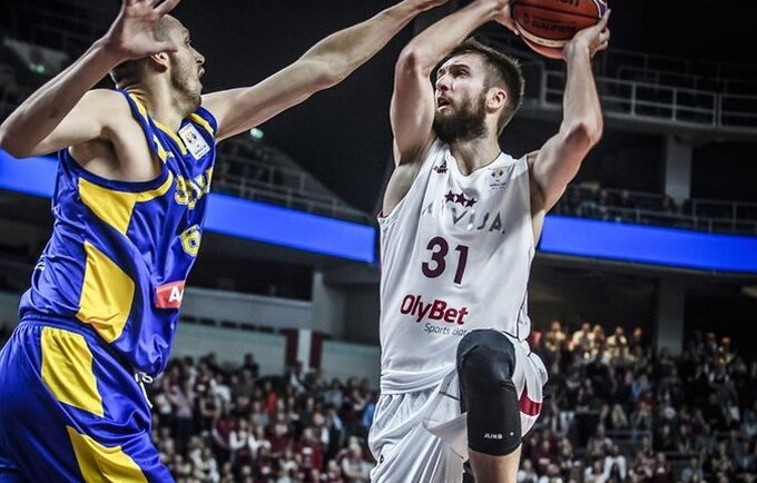 Ž.Peineris buvo sunkiai sulaikomas Latvijos rinktinėje (FIBA Europe nuotr.)