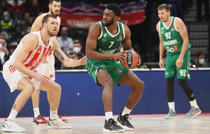 J.Nebo surinko dvigubą dublį (Euroleague.net)
