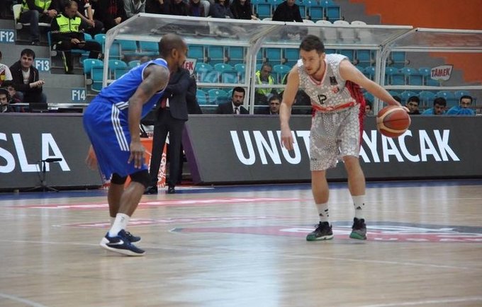 Š.Vasiliauskas sumetė 5 tritaškius