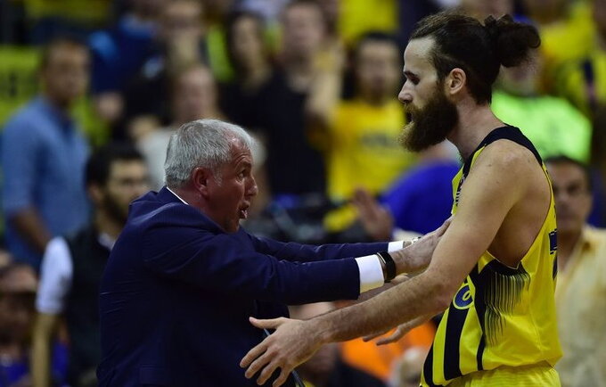 Ar Ž.Obradovičius vėl taps Eurolygos čempionu? (Scanpix nuotr.)
