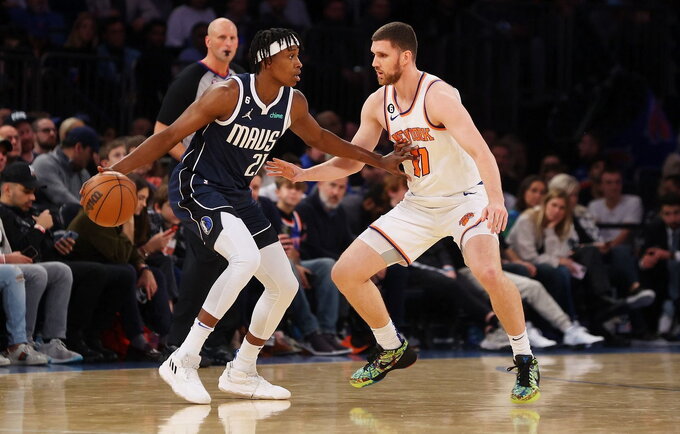F.Ntilikina lieka rungtyniauti NBA (Scanpix nuotr.)
