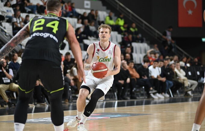 K.Žemaitis pelnė 9 taškus