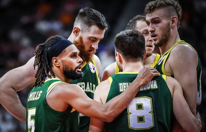 Australija dėl pirmos vietos grupėje kovos su lietuviais (FIBA nuotr.)