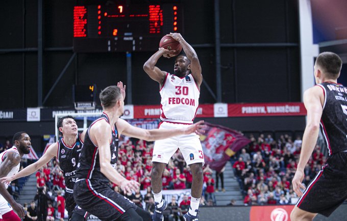 N.Cole'as papildė ASVEL (Scanpix nuotr.)