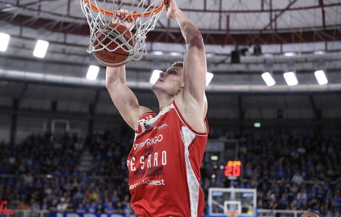 E.Mockevičius atkovojo net 10 kamuolių puolime