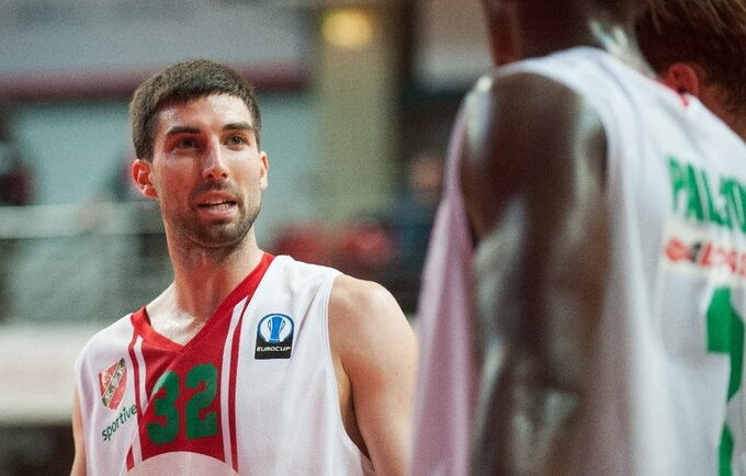 J.Diebleris karjerą tęs Stambulo ekipoje (Fotodiena.lt)