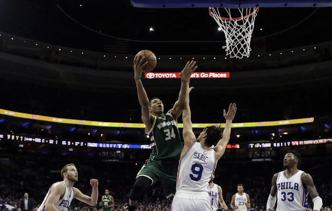 G.Antetokounmpo atvedė „Bucks“ į nesunkią pergalę (Scanpix nuotr.)