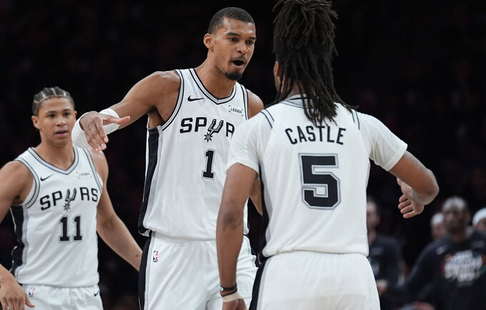 „Spurs“ iškovojo pergalę (Scanpix nuotr.)