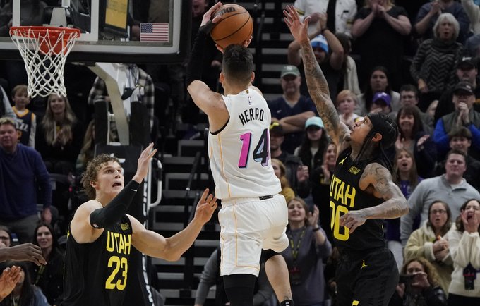 T.Herro turėtų sugrįžti trečiame NBA finalo serijos mače (Scanpix nuotr.)