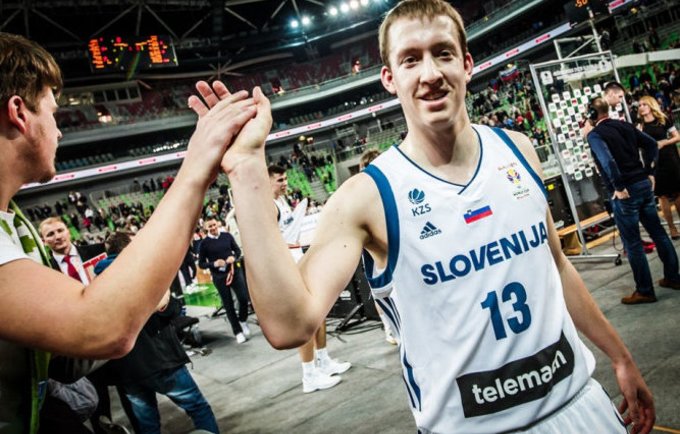 M.Lapornikas apsivilks „Pieno žvaigždžių“ marškinėlius (FIBA nuotr.)
