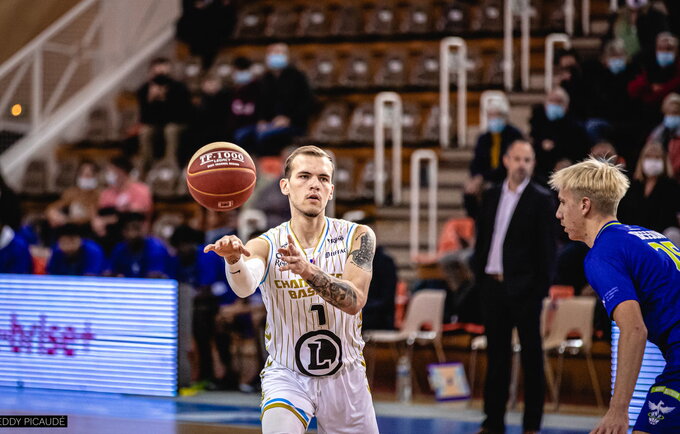A.Velička pelnė 25 taškus