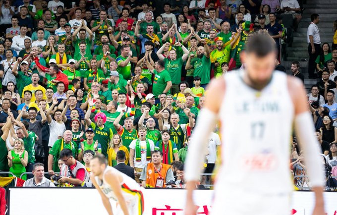 Lietuvos rinktinės sirgalių ištiko nelaimė (BNS nuotr.)