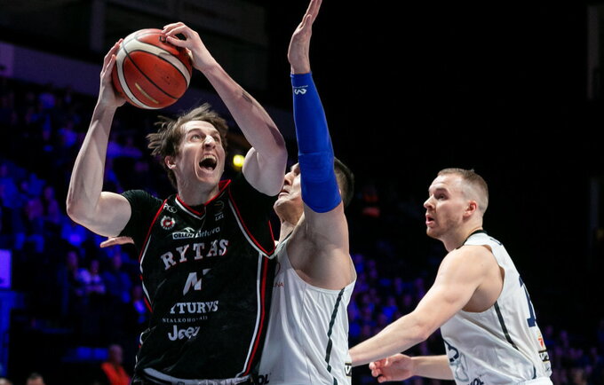 C.Bairstow baigė karjerą (BNS nuotr.)