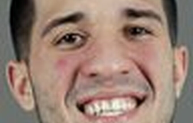 Vasquez Greivis 10