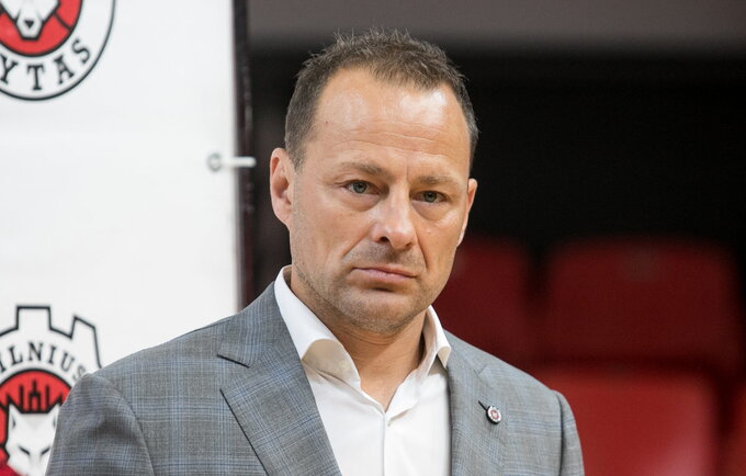 R.Jarutis džiaugėsi akademijos atsiradimu (BNS nuotr.)