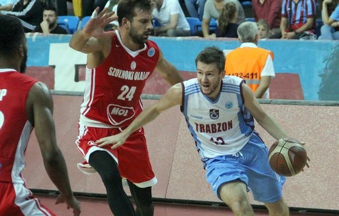 Užtikrintai komandai vadovavęs Š.Vasiliauskas buvo arti dvigubo dublio (FIBA Europe nuotr.)