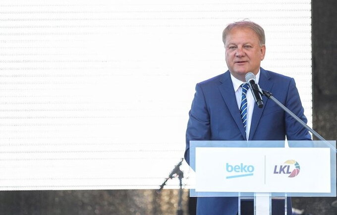 R.Milašius atsakė į Krepsinis.net skaitytojų klausimus (Fotodiena.lt)