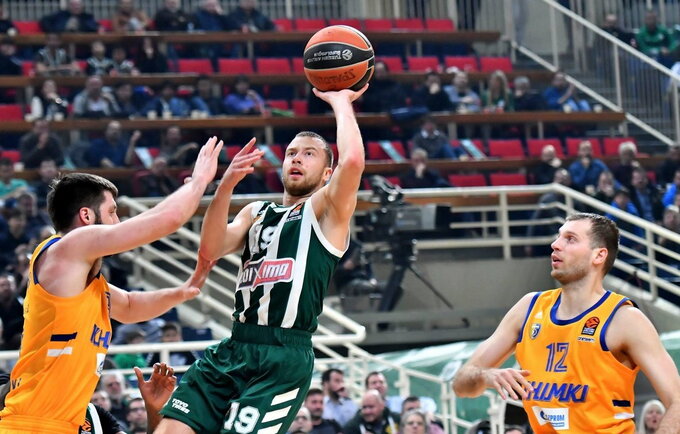 L.Lekavičius pelnė 4 taškus