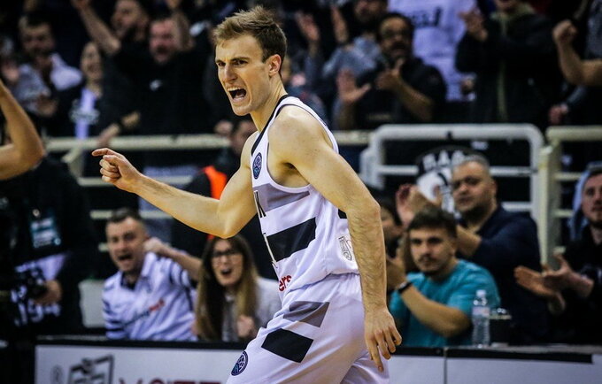 L.Beliauskas keliasi į Lenkiją (FIBA Europe nuotr.)