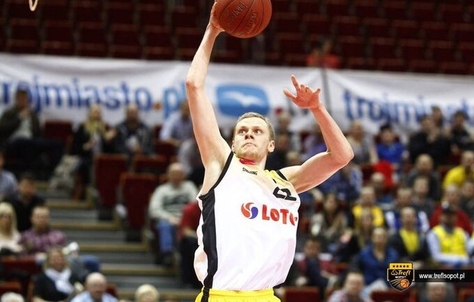 E.Bendžius įmetė 23 taškus