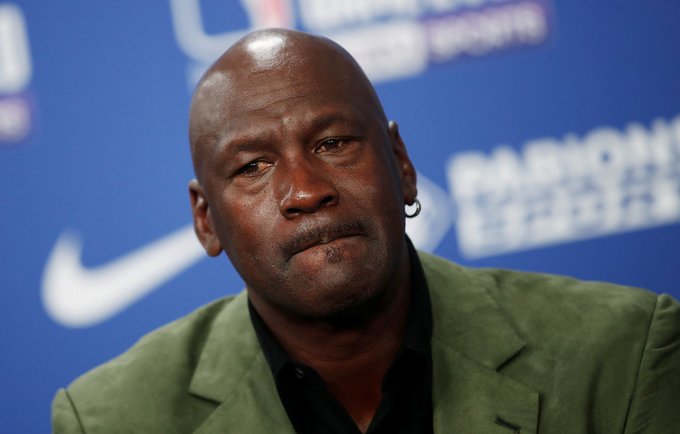 M.Jordano klausimas – ar geriausias visų laikų krepšininkas tapo prasčiausiu NBA klubo savininku?