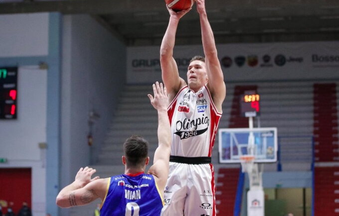 K.Tarčewskis paliks Milaną