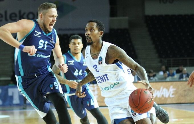 B.Jenningsas ir toliau nepateisina lūkesčių (nuotr. Euroleague.net)