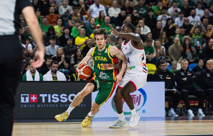 I.Sargiūnas sukūrė iškart legendiniu tapsiantį momentą (FIBA nuotr.)