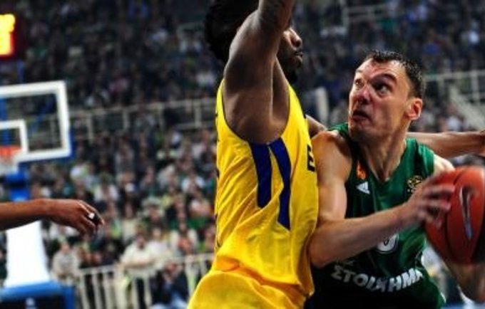 Lietuvio ir Ž.Obradovičiaus nuomone, lemiamo metimo metu buvo prasižengta (nuotr. Scanpix)