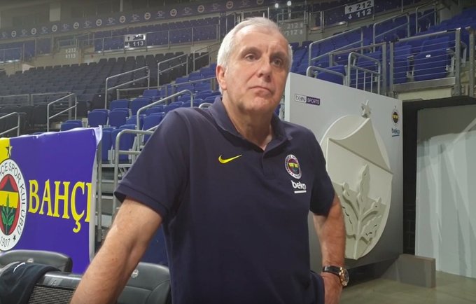 Apie „Fenerbahče“ problemas kalbėjęs Ž.Obradovičius: tokios pradžios per savo karjerą neprisimenu