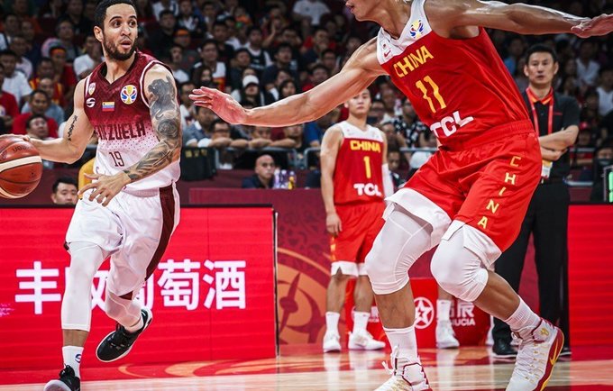 H.Guillentas ir Venesuela eliminavo Kiniją (FIBA nuotr.)