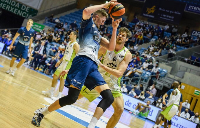 L.Birutis pelnė 12 taškų, bet užsidirbo 4 pražangas